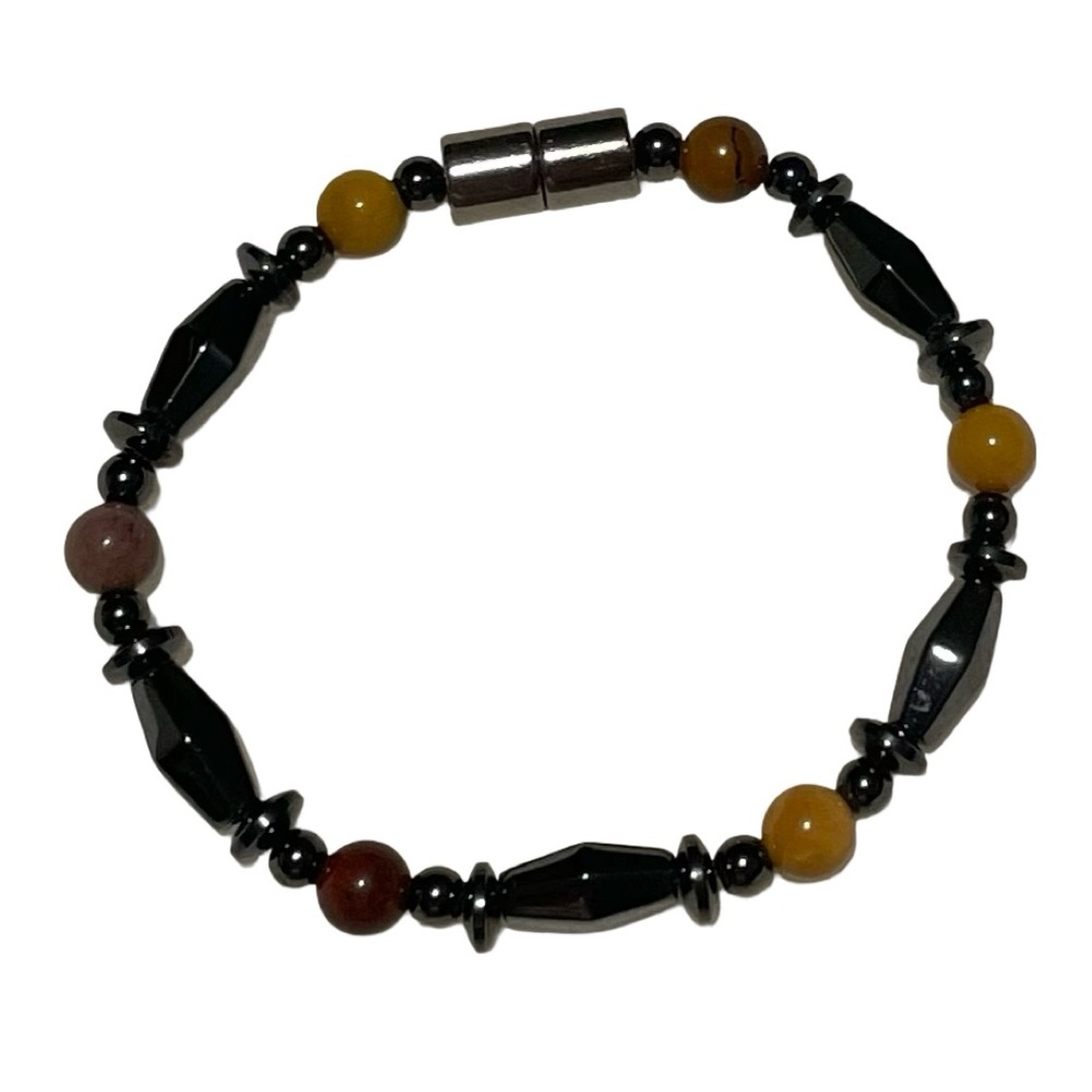 Hematite and beaded magnetic bracelet 🎉